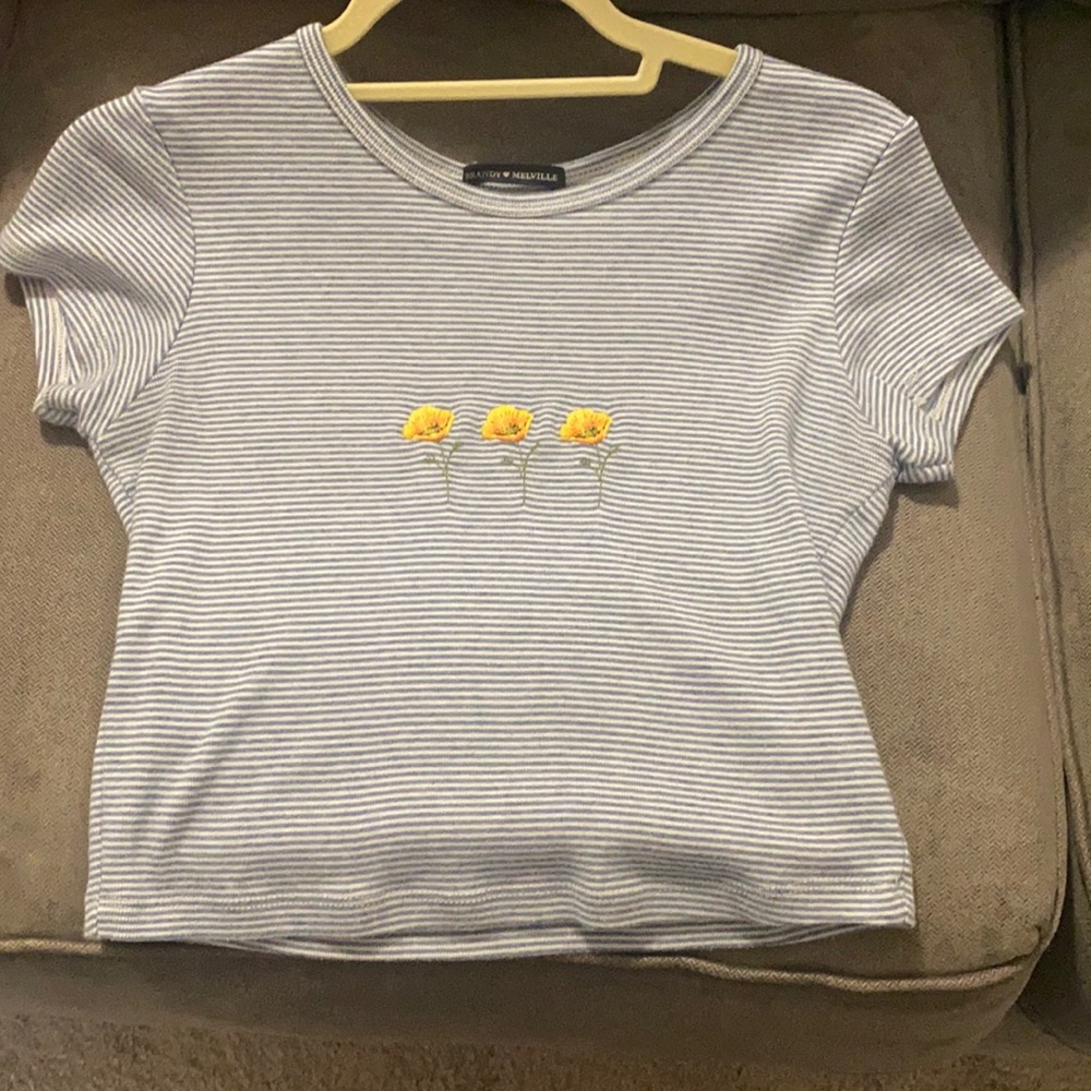 BRANDY MELVILLE SHIRT one size fits all NEVER WORN